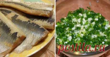 ЗАБУДЬ О СЕЛЕДКЕ ПОД ШУБОЙ — ВОТ БЛЮДО, В КОТОРОМ ЭТА РЫБА ЕЩЕ ВКУСНЕЕ! ДОСТАТОЧНО ПРОСТО ВЫЛОЖИТЬ ВСЁ СЛОЯМИ… — Копилочка полезных советов
