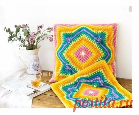 Вяжем оригинальные подушки крючком.

#подушка_крючком@uzor_kryuchkom, #узор_крючком@uzor_kryuchkom

Схемы