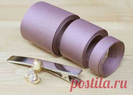 Бант из лент на заколку / Удивительное искусство