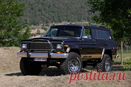 Jeep Cherokee Golden Eagle