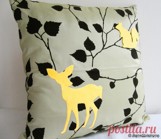 Декорирование подушек фетром. Любителям бабочек - мастер-класс