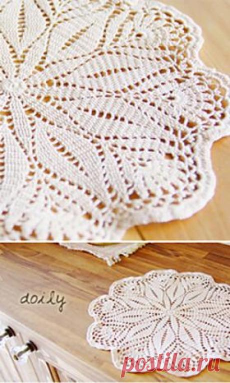Кружевная салфетка Красивая воздушная салфетка выполнена вязанием по кругу крючком. Для вязания выбирайте тонкую хлопковую пряжу классического белого цвета. Такая...