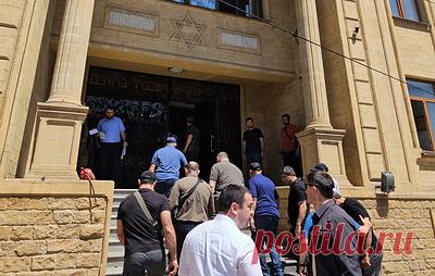 Глава Дагестана прибыл в Дербент. Сергей Меликов осматривает синагогу