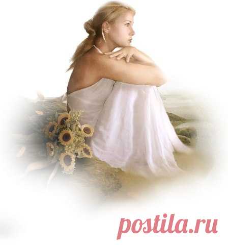 Счастье – Услышать твой голос и в нём раствориться,
И нежность по капельке бережно пить …
Душою к душе, разрывая границы,
Жемчужинки слов собирая на нить.
Счастье – Увидеть в глазах изумрудную ласку,
Коснувшись дыханьем плеча твоего,
И снова поверить в хрустальную сказку,
Едва пригубив милых губ колдовство.
Счастье – Прижаться к ладоням любимым щекою,
И жадно вдыхать аромат их тепла.
А знаешь, я тайну тебе приоткрою –
Ведь я до тебя … будто и не жила.