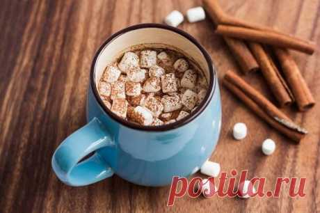 6 рецептов вкусного какао – напитка, который сделает вашу осень теплой и уютной - Будет вкусно - 16 октября - 43687835292 - Медиаплатформа МирТесен Осенью как никогда хочется уюта и тепла. А что может помочь в этом вопросе лучше, чем чашка ароматного какао? Если вы любите этот напиток так же сильно, как и мы, предлагаем несколько простых и очень вкусных рецептов, которые позволят приготовить его буквально за пять минут.Чаще всего осень - 16 октября - 43687835292 - Медиаплатформа МирТесен