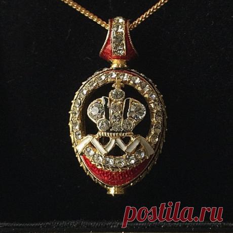 NECKLACE CROWN Guilloché blue enamel Faberge style | Etsy