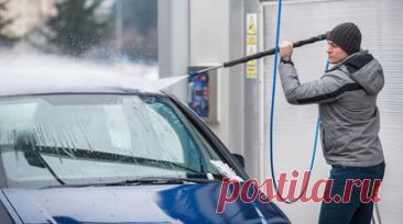 Автоэксперт Попов пояснил, как часто зимой следует мыть машину. При зимней мойке машины будет не лишним каждый раз использовать покрытие воском, рассказал в беседе с RT автомобильный эксперт Дмитрий Попов. Читать далее