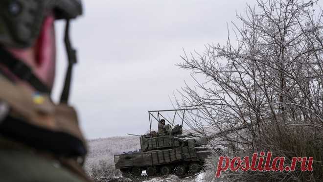 В Курской области при обстреле села погиб человек. При обстреле Вооруженными силами Украины (ВСУ) села Алексеевка Глушковского района погиб один житель. Об этом сообщает губернатор Курской области Роман Старовойт в своем Telegram-канале. По словам главы региона, 23 декабря село Алексеевка ...