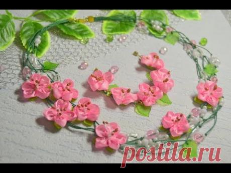 Колье с цветочками / Necklace with flowers