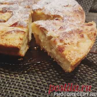 Шарлотка - вкусный, легкий и простой в приготовлении десерт