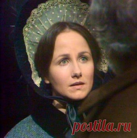 Зила Кларк, 5 апреля, 1954