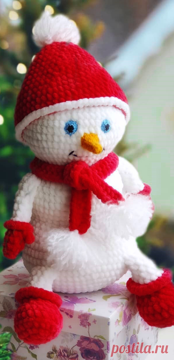 PDF Снеговик крючком. FREE crochet pattern; Аmigurumi doll patterns. Амигуруми схемы и описания на русском. Вязаные игрушки и поделки своими руками #amimore - плюшевый снеговик, Новый год, большой снеговичок из плюшевой пряжи.