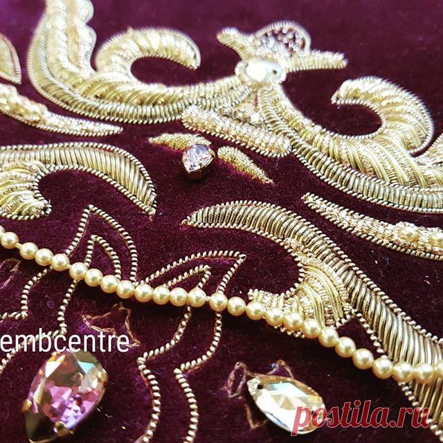 В основе вышивки 