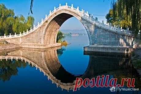 Юйдайцяо (Мост Нефритового Пояса) в Пекине, Китай