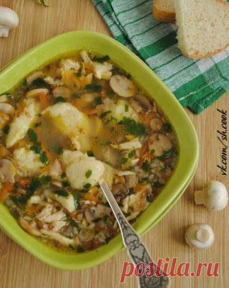 Гречневый суп с грибами и картофельными клецками