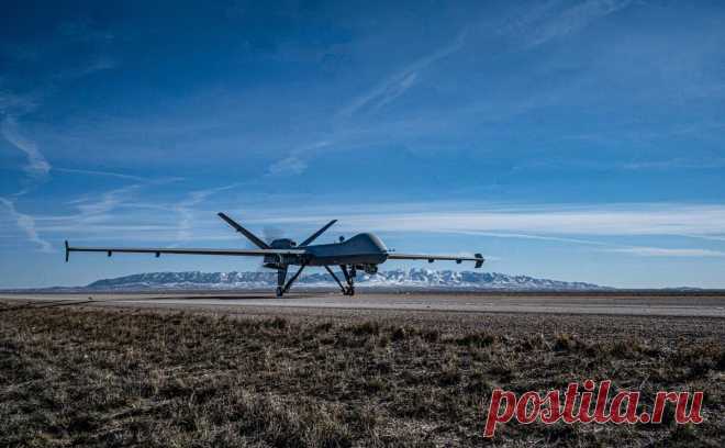 Reuters узнал о планах США продать Индии дроны MQ-9B на $2-3 млрд. США хотят «продавить» сделку по продаже Индии беспилотников MQ-9B SeaGuardian на $2-3 млрд во время визита Моди в Вашингтон 22 июня, сообщает Reuters. Индия на протяжении многих лет является главным покупателем оружия у России