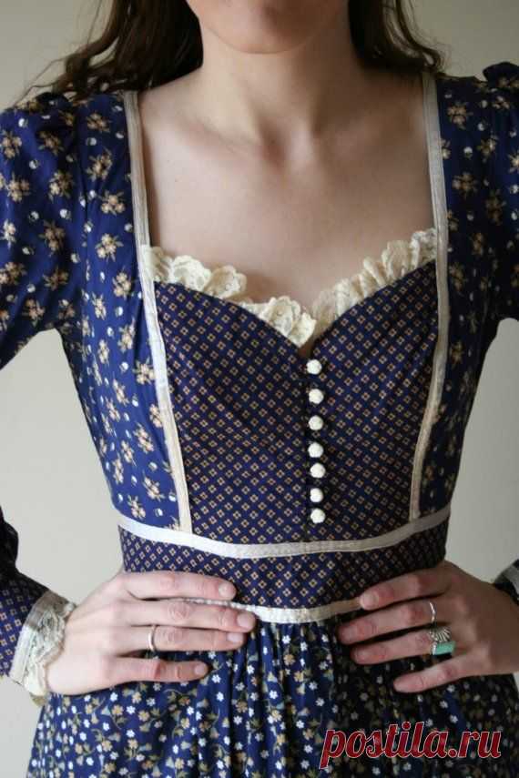 70's GUNNE SAX calico dress small, medium