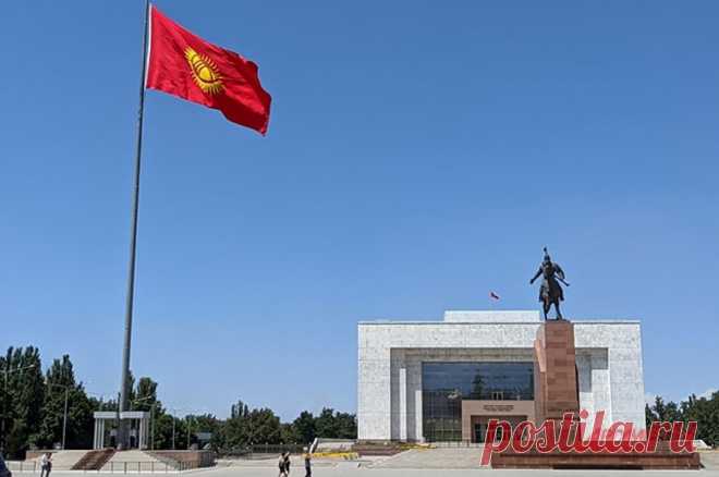Кыргызстан решил популяризировать язык при помощи искусственного интеллекта. Разработчики создали аналог ChatGPT — «Акылай».