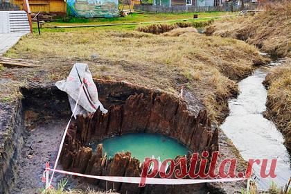 На месте бывшего завода под Вологдой археологи раскопали соляной колодец. В Тотемском районе Вологодской области на месте, где в прошлом находился солеваренный завод, археологи раскопали соляной колодец и рассолопроводы. Новое исследование на территории бывшего завода инициировал Фонд развития общественных инициатив «Соль Земли». Археологическая экспедиция прошла около деревни Варницы.