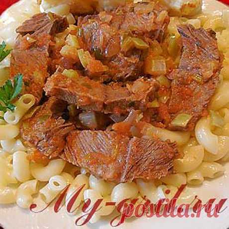 Макароны с помидорами и сельдереем