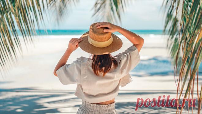 Россияне скупили туры в жаркие страны на зиму. Россияне скупили рекордное количество туров в теплые страны на зиму. Об этом пишет Forbes.Russia. "Расширение полетных программ, укрепление рубля и затянувшаяся пасмурная погода в средней полосе России привели к взрывному росту ...