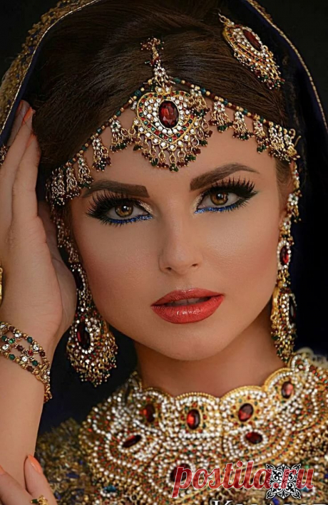 Very cute Very cute in 2019 Indian bridal makeup, Beautiful indian brides, Indian makeup в Яндекс.Коллекциях