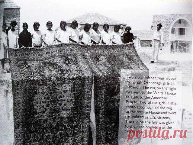 After the #ArmenianGenocide,many children were left orphans.The US government set up a campaign to help relocate these children and provide humanitarian relief.
In the 1920s a group of these orphaned Armenian girls who had been relocated to Ghazir,now in Lebanon,wove a rug, more commonly known as the Armenian Orphan Rug and gave it as a gift to US President Calvin Coolidge in 1925,as thanks for U.S. assistance during the genocide.

После #армяноцида многие дети остались сиротами.