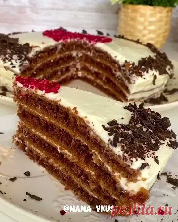 Чудесный торт без духовки! 🍰, Нежный, пористый, просто тает во рту! Обязательно его приготовьте!Ингредиенты:✔️Мука – 260 гр.✔️Сахар – 150гр.✔️Сода – 1 ч.л.✔...