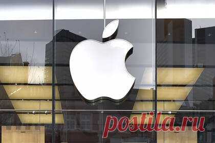 Раскрыта очередная особенность автомобиля Apple. Будущий автомобиль Apple получит продвинутую систему индикации. Изобретение называется «Внешнее освещение и система предупреждения об опасности». Она базируется на нескольких дисплеях, расположенных на передней и задней частях кузова автомобиля. На экранах будут появляться знаковые или текстовые сообщения.