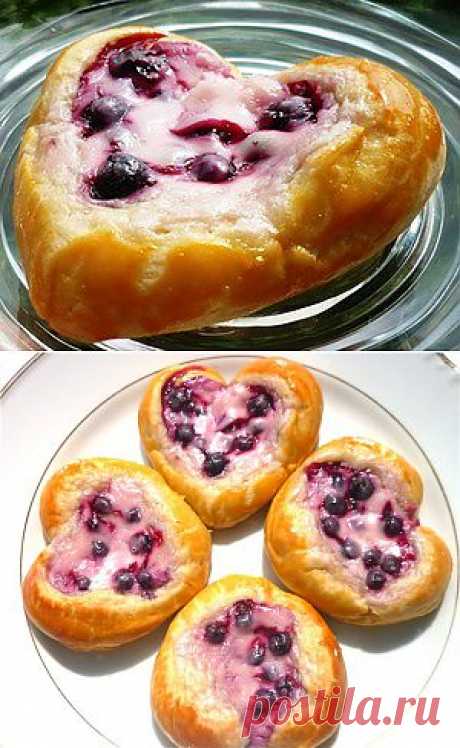 Булочки-сердечки с ягодно-сметанной начинкой. Рецепт c фото, мы подскажем, как приготовить!