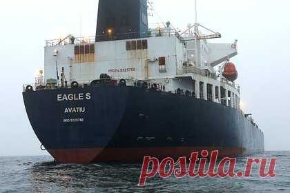 Финляндия обвинила экипаж танкера Eagle S в повреждении кабелей. Судно якобы входит в «теневой флот» России