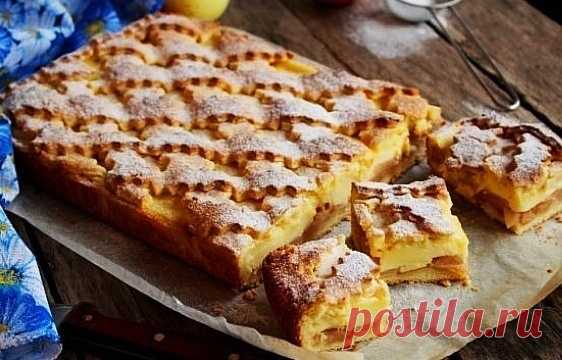 Яблочный пирог с заварным кремом