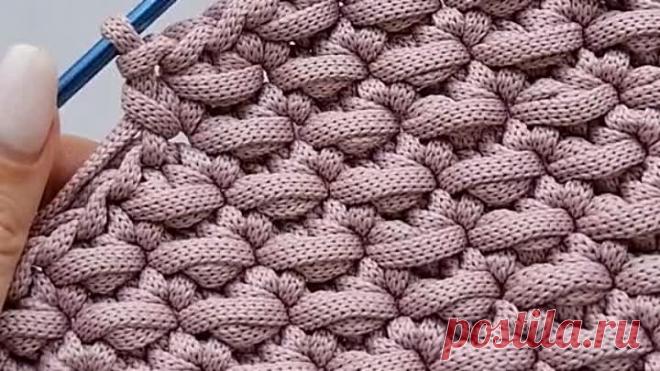 Плотный узор , вяжется по кругу