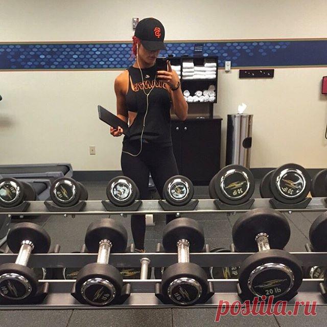 Мотивация для фитоняш - модель и Ring Girls Наталья Ева-Мария (Natalie Eva Marie)