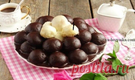 Вкуснейший торт гнездо глухаря. Гнездо глухаря рецепт торта Предлагаем приготовить вкуснейший торт «Гнездо глухаря». Необычно, интересно. СУПЕР! И порция на выходе не маленькая. Понадобится: для теста: 2 яйца 3 ст. пшеничной муки 1 [...]