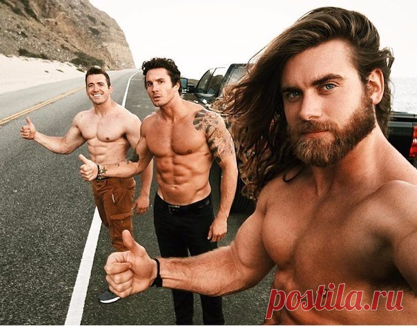 Если вы думали, что дизайнер - это худой уставший человек с синяками под глазами, то просто посмотрите на этого знойного красавчика - Брока О'Херна!