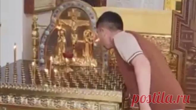 Задувшего свечи в храме и напавшего на прихожанку мигранта арестовали в Москве. В Москве арестовали иностранца, который задул свечи в храме и совершил нападение на прихожанку. Об этом сообщает Life со ссылкой на Telegram-канал Shot. По информации Telegram-канала, Зюзинский суд отправил 20-летнего Аскара Бутаева в ...