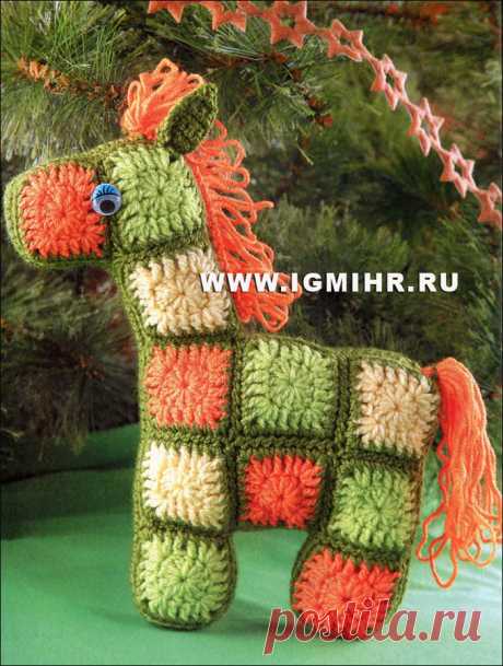 Подарок к Новому Году (Году Лошади). Лошадка из квадратов. Крючок
