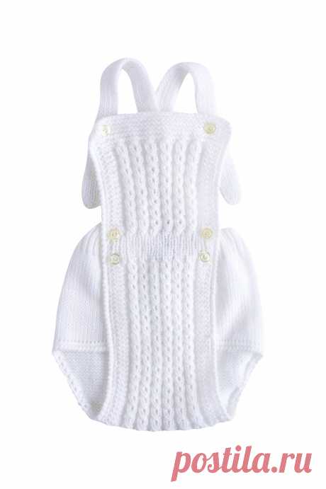 Alex Romper - Castlebaby Moda Infantil  Hand-knitted cotton cabled romper. Exclusive design. Handmade in Spain.