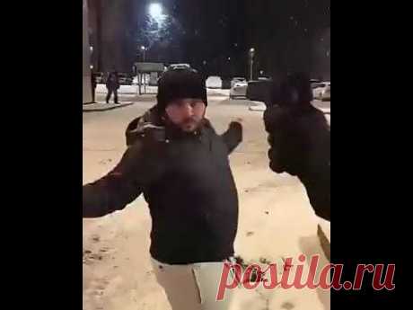 Ты кого толкнул?