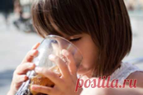 ДОМАШНЯЯ КОКА-КОЛА: два рецепта без красителей и ароматизаторов