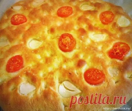 Картофельная фокача с томатами и чесноком - итальянская лепешка. — Кулинарная книга - рецепты с фото