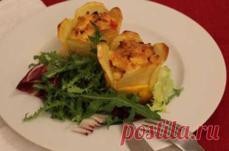 Картофельные корзинки с курицей и грибами | Четыре вкуса