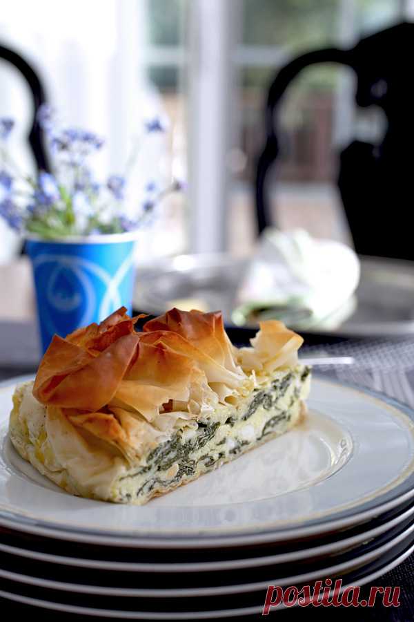Пирог из теста Фило со Шпинатом и Фетой / Spinach & Feta Filo Pie - Была бы курочка, приготовит и дурочка — LiveJournal