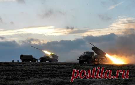 За минувшие сутки в АТО зафиксирован 41 обстрел, двое военных ранены, - пресс-центр  Украинские военные были вынуждены открыть ответный огонь около населенного пункта Желтое