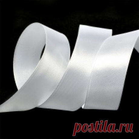 Лента атласная 1" (25мм) цв.3001 белый IDEAL уп.27,4 м Лента атласная 1" (25мм) цв.3001 белый IDEAL уп.27,4 м