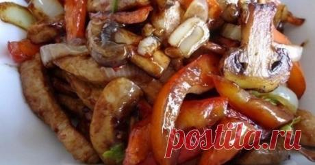 Хрустящая курица с грибами и овощами для следящих за фигурой!