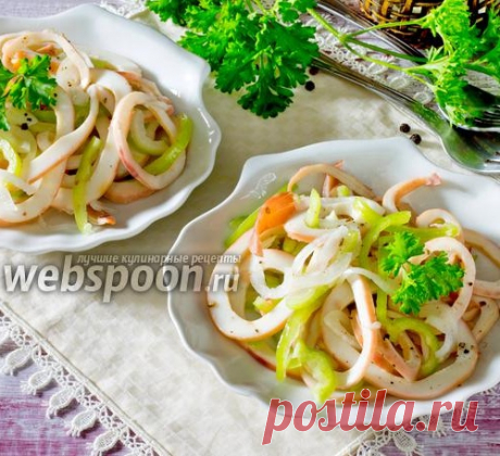 Закуска из кальмаров с луком и сладким перцем