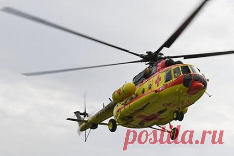 В Минздраве рассказали об эвакуации детей из брянской гимназии. Двое детей, пострадавшие в результате стрельбы в брянской школе и эвакуированные в Москву в сопровождении врачей, перенесли полет удовлетворительно. Об этом сообщает пресс-служба Министерства здравоохранения России. Пострадавших эвакуировали в федеральный центр в тяжелом состоянии.