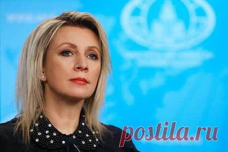 Захарова отреагировала на отмену концертов Мацуева в Европе. Официальный представитель МИД России Мария Захарова назвала Европу королевством кривых зеркал из-за отмены в Италии концертов российского пианиста-виртуоза Дениса Мацуева. Захарова отметила, что при этом президент Украины Владимир Зеленский выступил на песенном фестивале в Сан-Ремо с «политической белибердой».